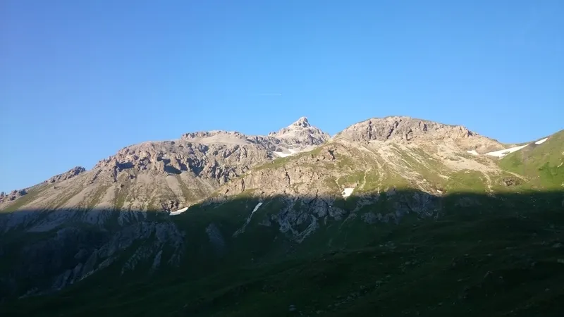 Sonnenaufgang bei der Sesvenna Hütte