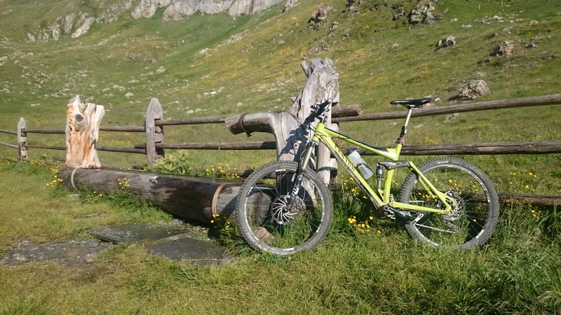 Brunnen bei der Sesvenna Hütte